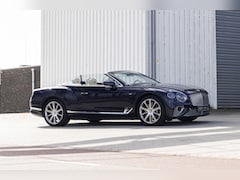 Bentley Continental GTC - 4.0 V8