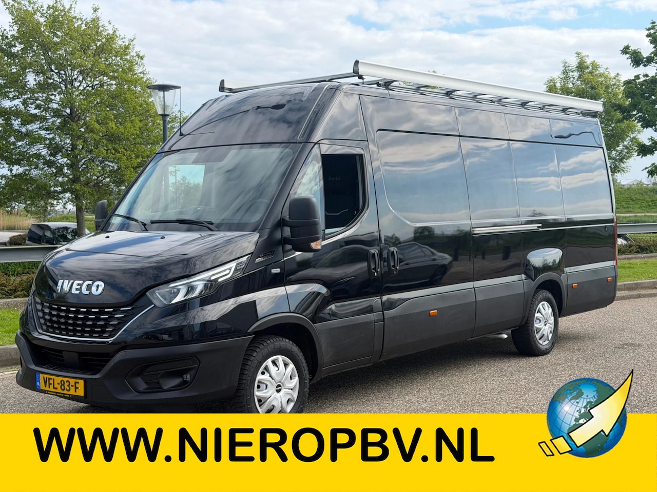 Iveco Daily - 35S16 L4H2 Automaat Airco Navi Cruisecontrol + Laadklep Euro 6 - AutoWereld.nl