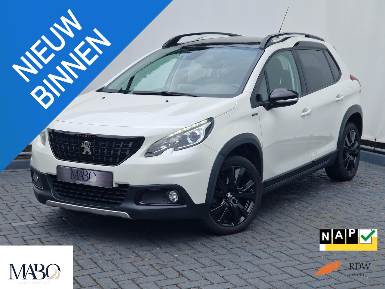 Peugeot 2008 - 1.2 PureTech GT Line AUTOMAAT | PANO | Riem V.V. | Dealer onh. | LEDER | CAMERA | JBL Audi - AutoWereld.nl
