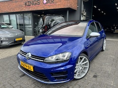 Volkswagen Golf - 2.0 TSI R 4Motion PANO LEER VOSSEN CAMERA ACC BOEKJES VOL
