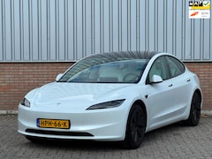 Tesla Model 3 - RWD 60 kWh Highland LFP/ Wit leder/ BTW