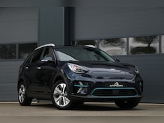 Kia e-Niro - ExecutiveLine 64 kWh Leder Trekhaak Warmtepomp AdaptivCruise JBL Audio Blindspot Camera Me