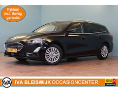 Ford Focus Wagon - 1.0 EcoBoost Titanium X Business automaat | NAVI | CAMERA + PDC | VRUIT / STUUR / STOELVER