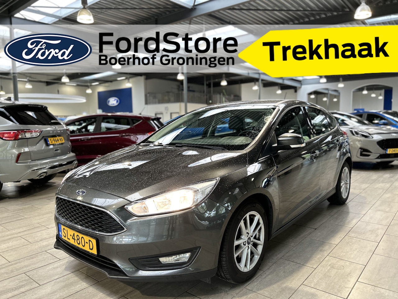 Ford Focus - EcoBoost 100pk Lease Edition | Trekhaak | Parkeersensoren achter | Airco | Cruise | Apple - AutoWereld.nl