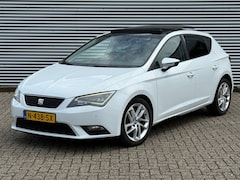 SEAT Leon - 1.2 TSI Style Business / PANORMA / Automaat / CRUISE / Inruil mog