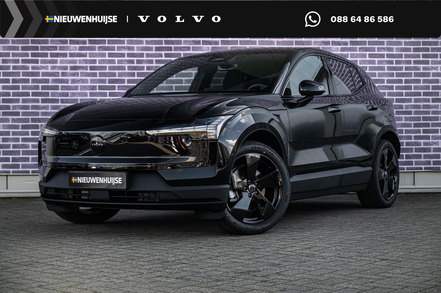 Volvo EX30 - P5 Long Range Plus Black Edition Europa 69 kWh Elektrische Stoelverstelling | Stuur & Stoe - AutoWereld.nl