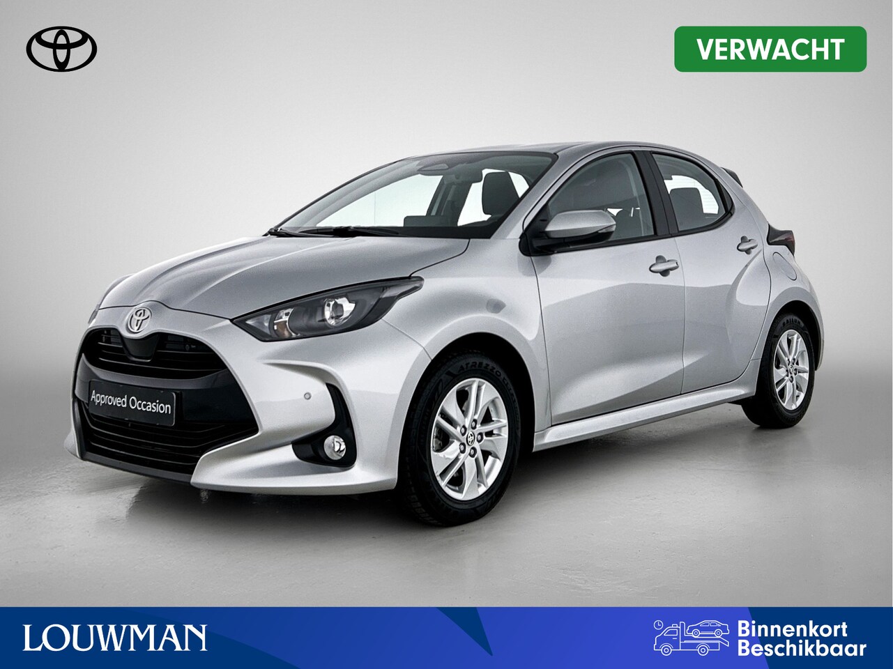 Toyota Yaris - 1.5 Hybrid 115 Dynamic Comfort Pack | Dealeronderhouden | Stuur en stoelverwarming | PDC r - AutoWereld.nl