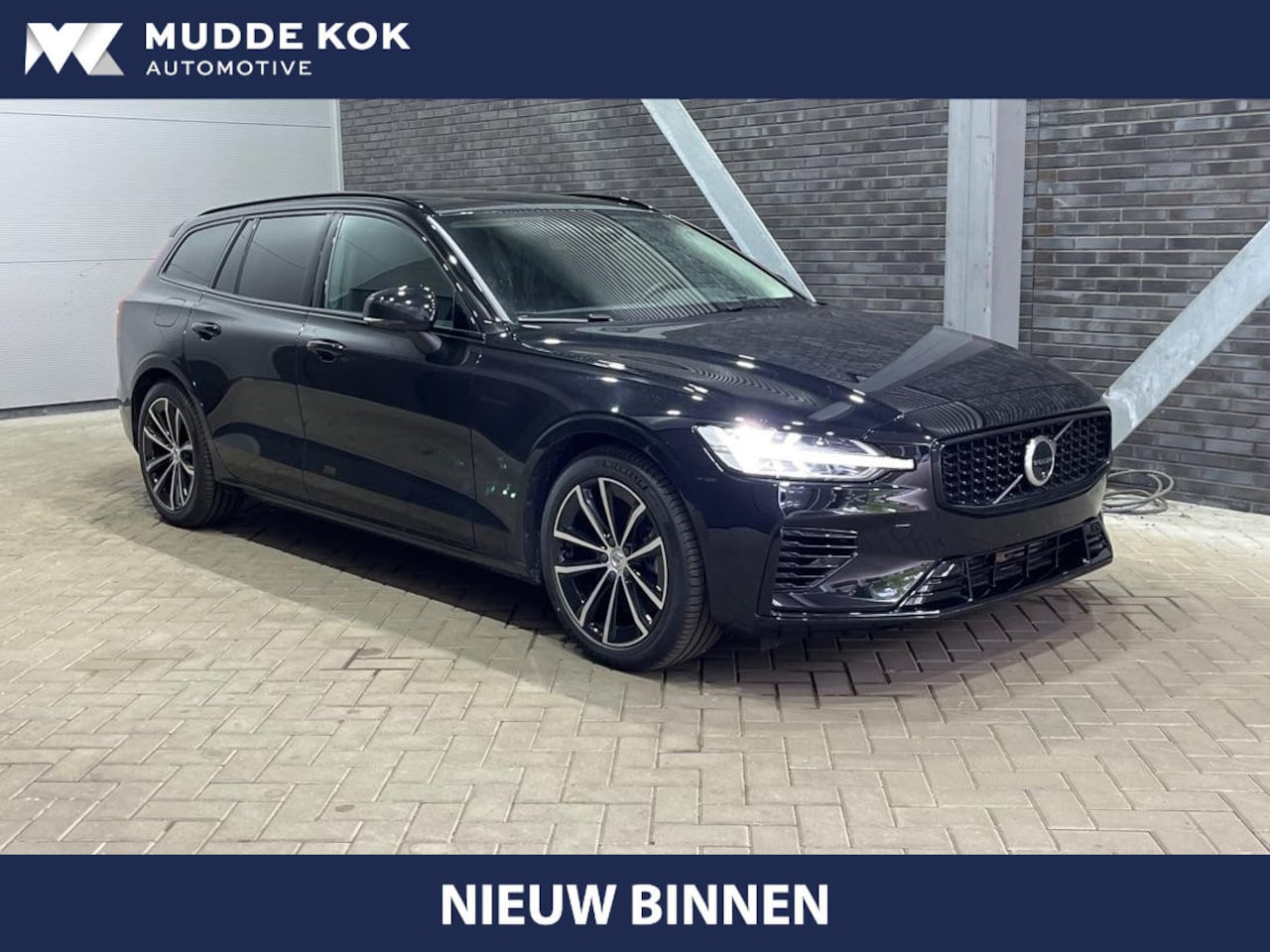 Volvo V60 - T6 Plug-in hybrid Plus Dark | ACC | Panoramadak | 360° Camera | Head-Up | Harman/Kardon | - AutoWereld.nl