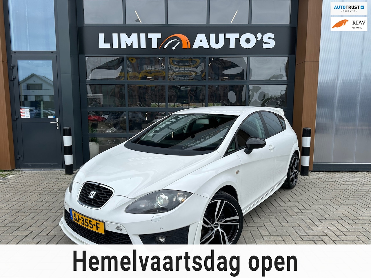SEAT Leon - 1.4 TSI Businessline COPA Climate/Cruise/Navi/Pdc.v+a/Xenon/6bak/Lmv/Apk - AutoWereld.nl
