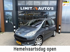 Peugeot 1007 - 1.4 Gentry/Airco/Elek.Ramen/Nap/Apk