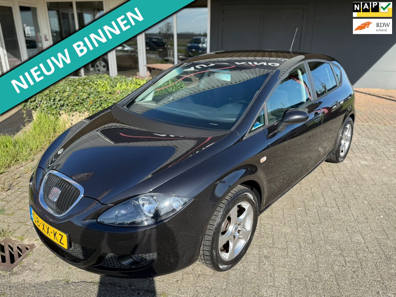 SEAT Leon - 1.6 Sport AIRCO I CRUISE I PDC I LMV I APK+NAP - AutoWereld.nl
