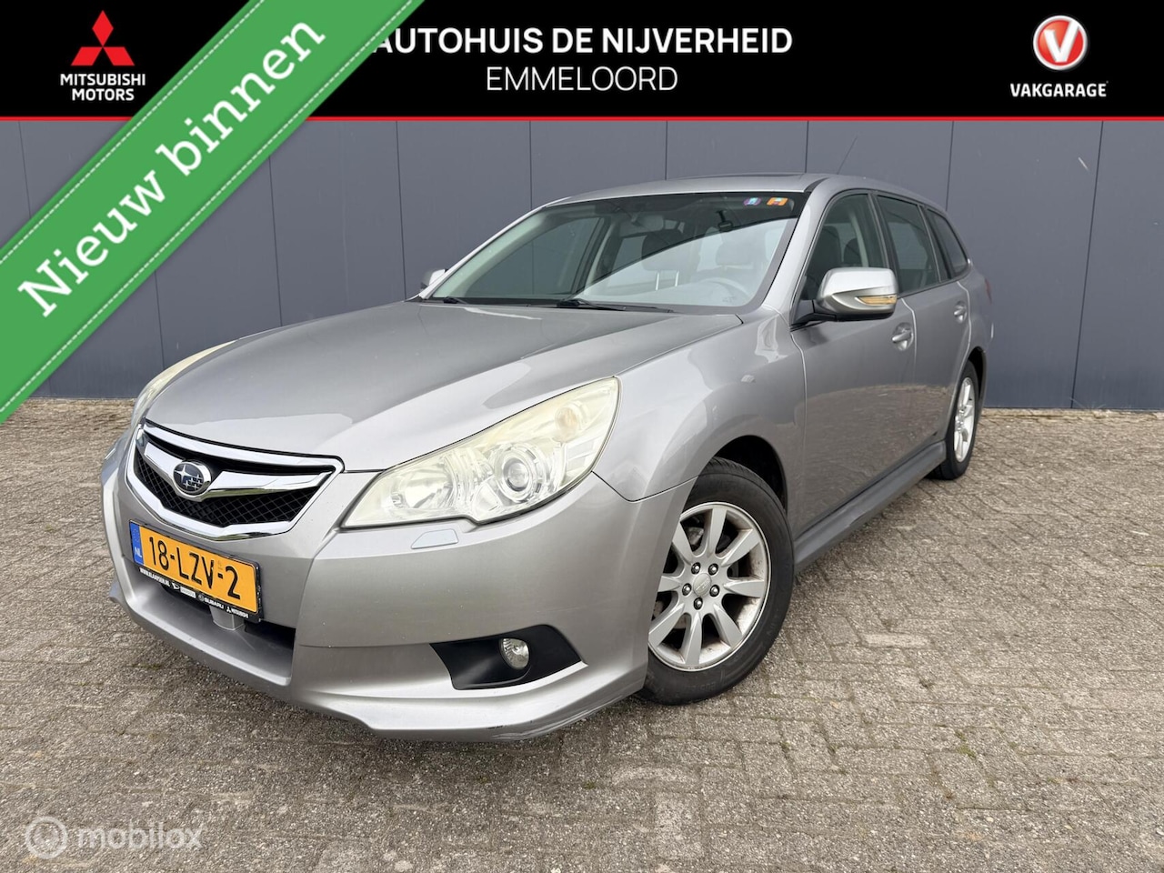 Subaru Legacy Touring Wagon - 2.0i Executive 2.0i Executive - AutoWereld.nl