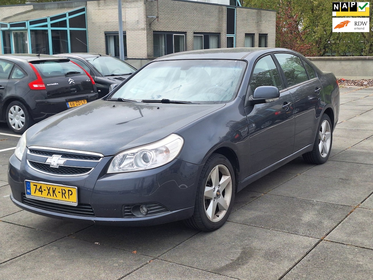 Chevrolet Epica - €2500,-2.5i Executiv AUTOMAAT AIRCONDITION - AutoWereld.nl
