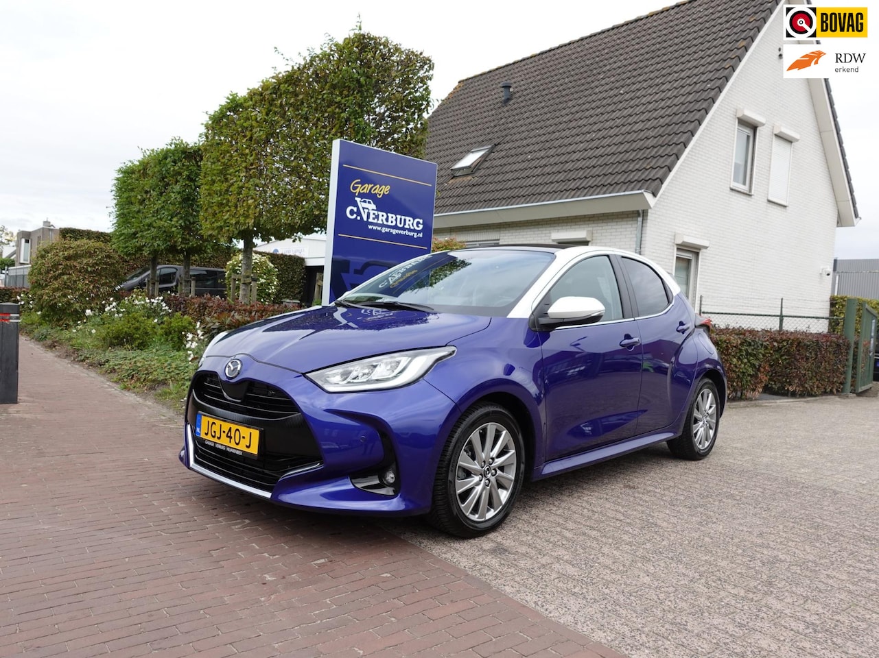 Mazda 2 Hybrid - 1.5 Homura (Navi/Carplay,Camera,AdaptiveCruise,Panoramadak,Stoel+stuurverwarming,PDC,Leer, - AutoWereld.nl