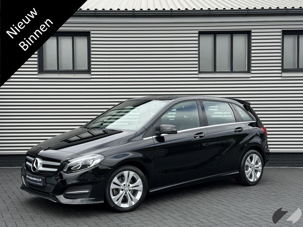 Mercedes-Benz B-klasse - 180 Prestige |Leer|Camera|Stoelverwarming| - AutoWereld.nl