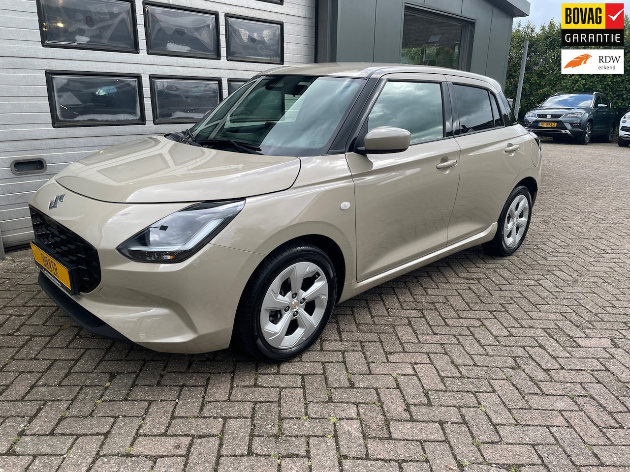 Suzuki Swift - 1.2 Select Smart Hybrid 1.2 Select Smart Hybrid - AutoWereld.nl
