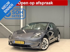 Tesla Model 3 - Long Range AWD 75 kWh | SOH 92, 4% | Lichtmetalen velgen |