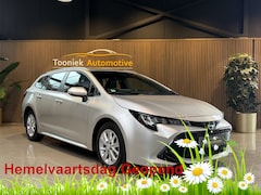 Toyota Corolla Touring Sports - 1.8 Hybrid Active Automaat Navigatie LMV Climate Control