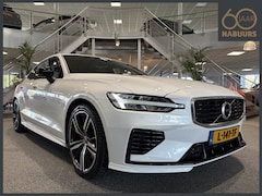Volvo S60 - 2.0 T6 AWD Twin Engine R-Design, NL auto, Trekhaak, Camera, ACC