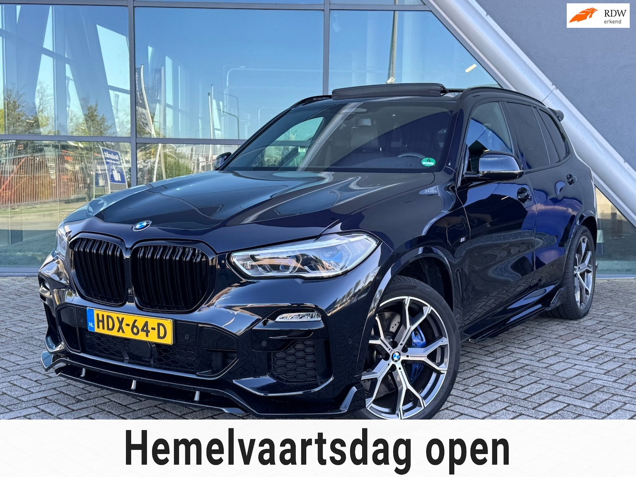 BMW X5 - XDrive45e High Executive M-Sport SKY Lounge / Soft Close / Trekhaak / Stuurverwarming - AutoWereld.nl