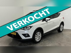 SEAT Arona - 1.0 TSI Style Business Intense parkeersensoren navigatie cruisecontrole carplay camera and