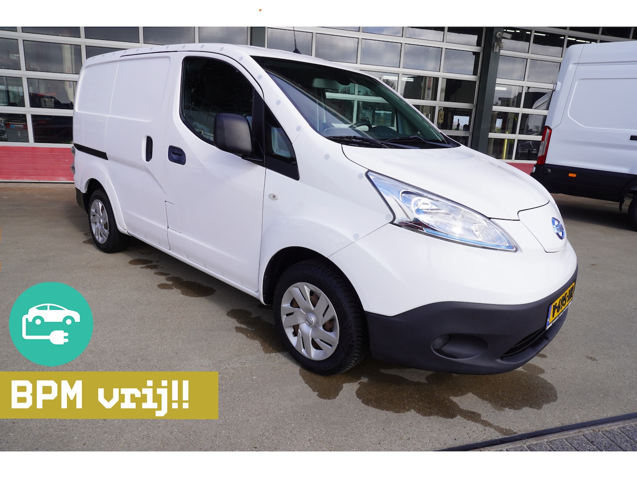 Nissan e-NV200 - Business 40 kWh Nr. V002 | Airco | Cruise | Camera | Navi - AutoWereld.nl