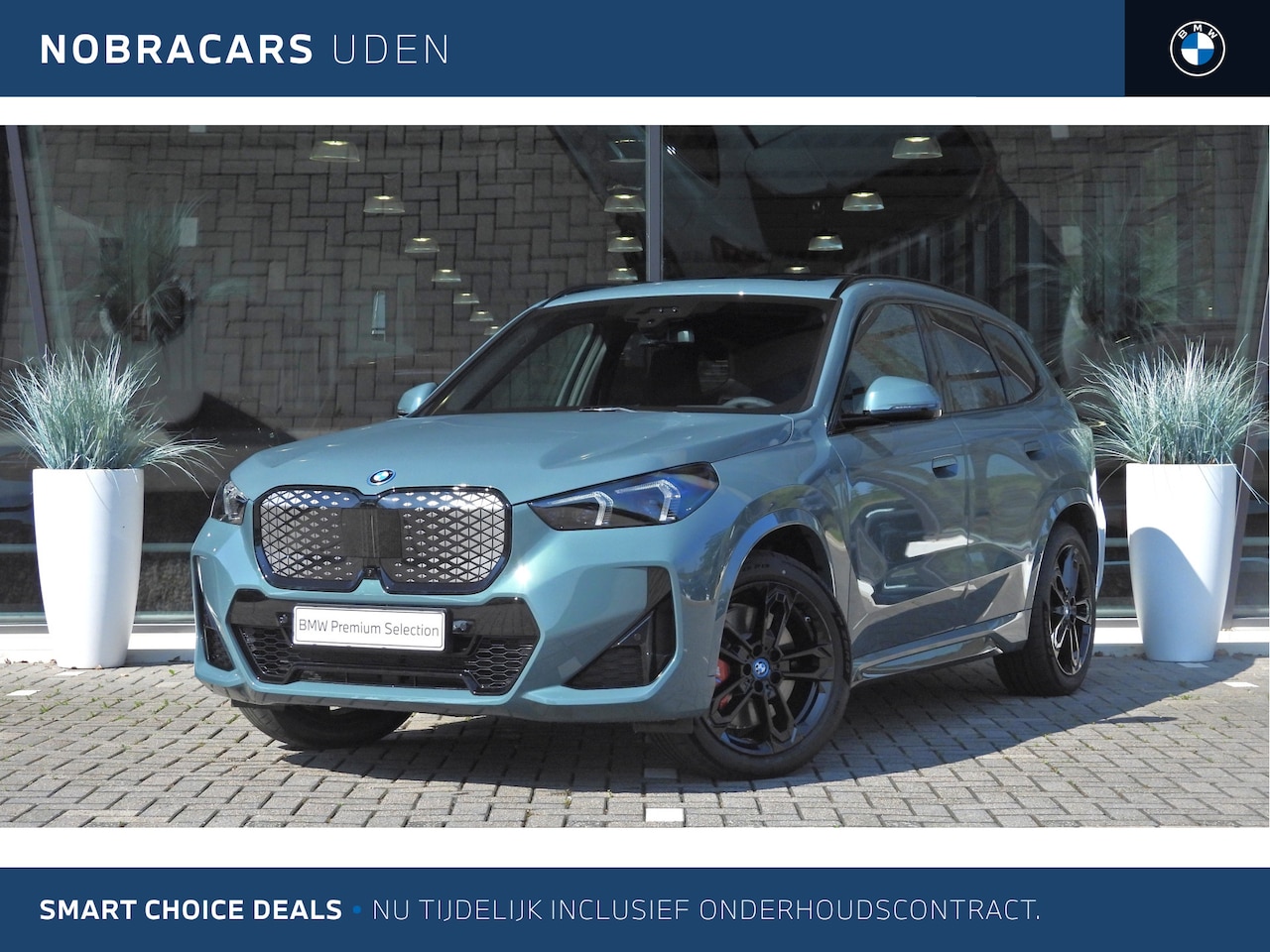 BMW iX1 - eDrive20 M Sport / Panoramadak / Trekhaak / Sportstoelen / Head-Up / M Adaptief onderstel - AutoWereld.nl