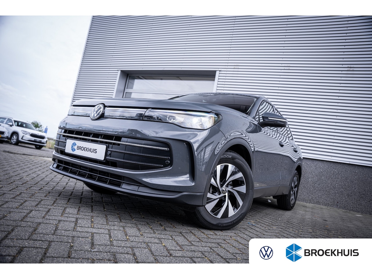 Volkswagen Tiguan - 1.5 eTSI 110 kW Life | App-Connect Wireless (Apple CarPlay, Android Auto) | Comfort-stoele - AutoWereld.nl