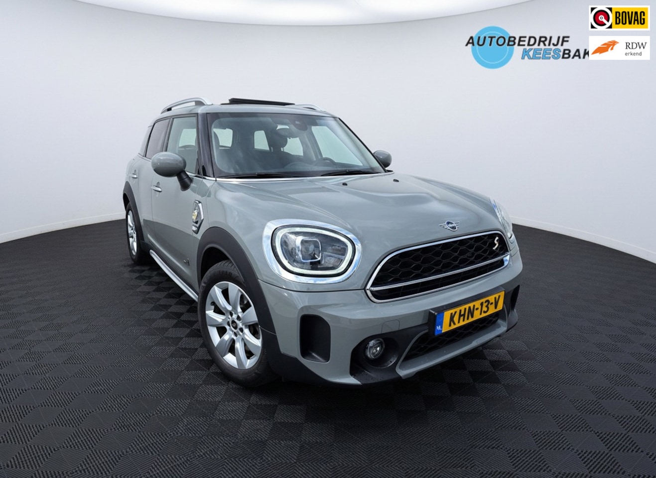 MINI Countryman - Mini 1.5 Cooper S E ALL4 Chili / Carplay / Stoelverw / Navi / keyless - AutoWereld.nl