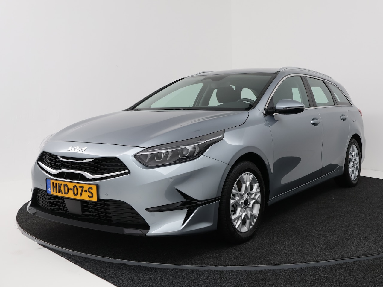 Kia Cee'd Sportswagon - Ceed 1.5 T-GDi DynamicLine | Climate Control | Camera | Parkeersensoren | Apple Carplay/An - AutoWereld.nl