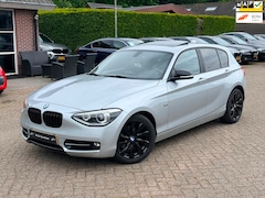 BMW 1-serie - 118i Business Sport|Nieuwe Ketting + Klepseals|Camera|Keyless|Dakje|Cruise|Leder|Clima|Nie