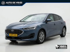 Ford Focus - 1.0 EcoBoost Hybrid 125pk 5drs. Titanium | Navigatie | Camera | Winterpakket