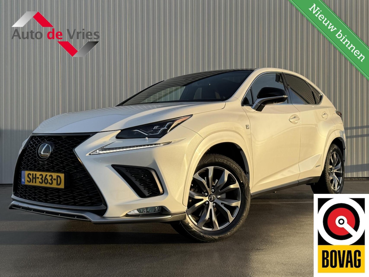 Lexus NX - 300h AWD F F SPORT Line|NL-Auto|Trekhaak - AutoWereld.nl