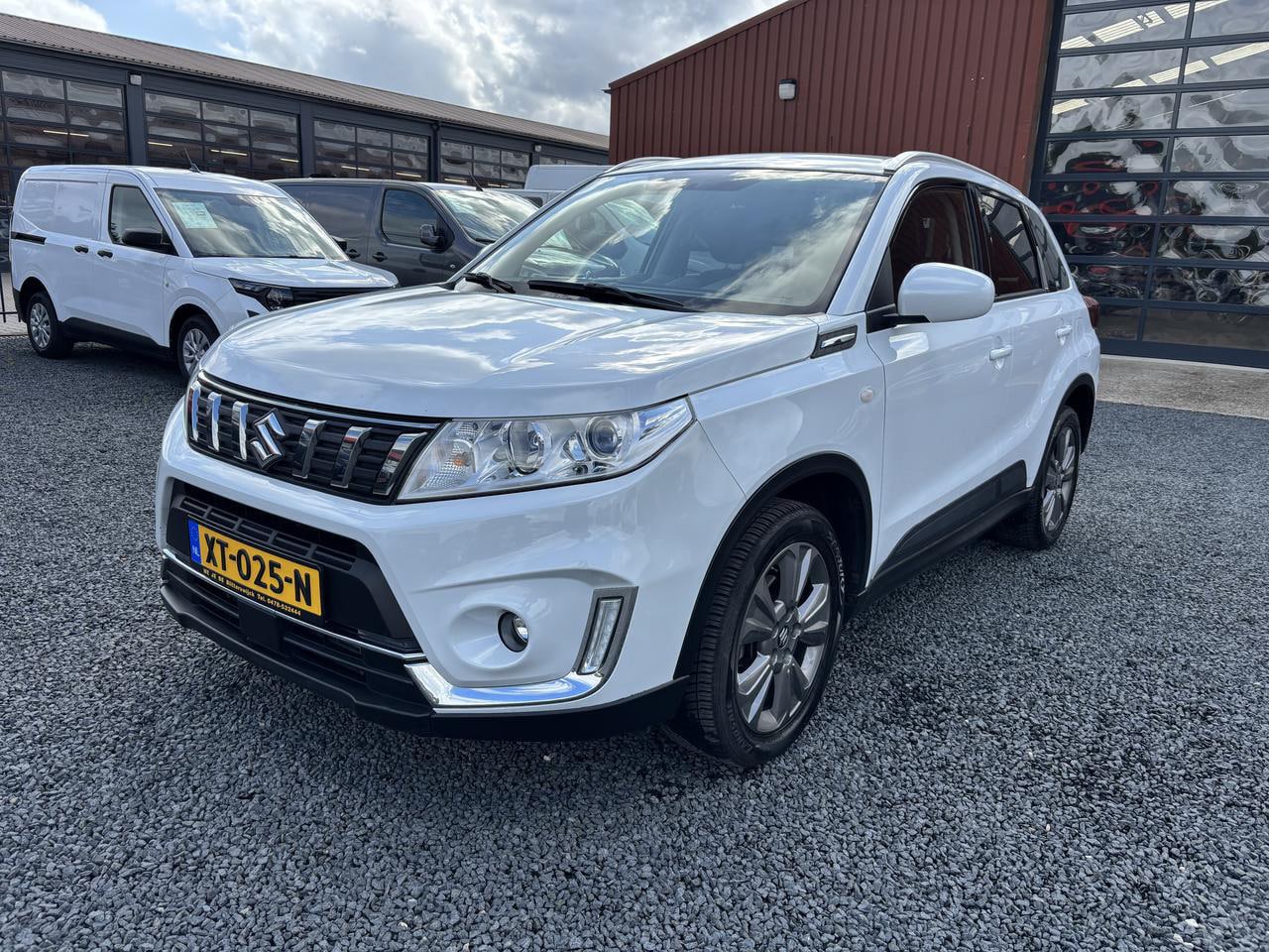 Suzuki Vitara - 1.0 BOOSTERJET SELECT AUTOMAAT - AutoWereld.nl