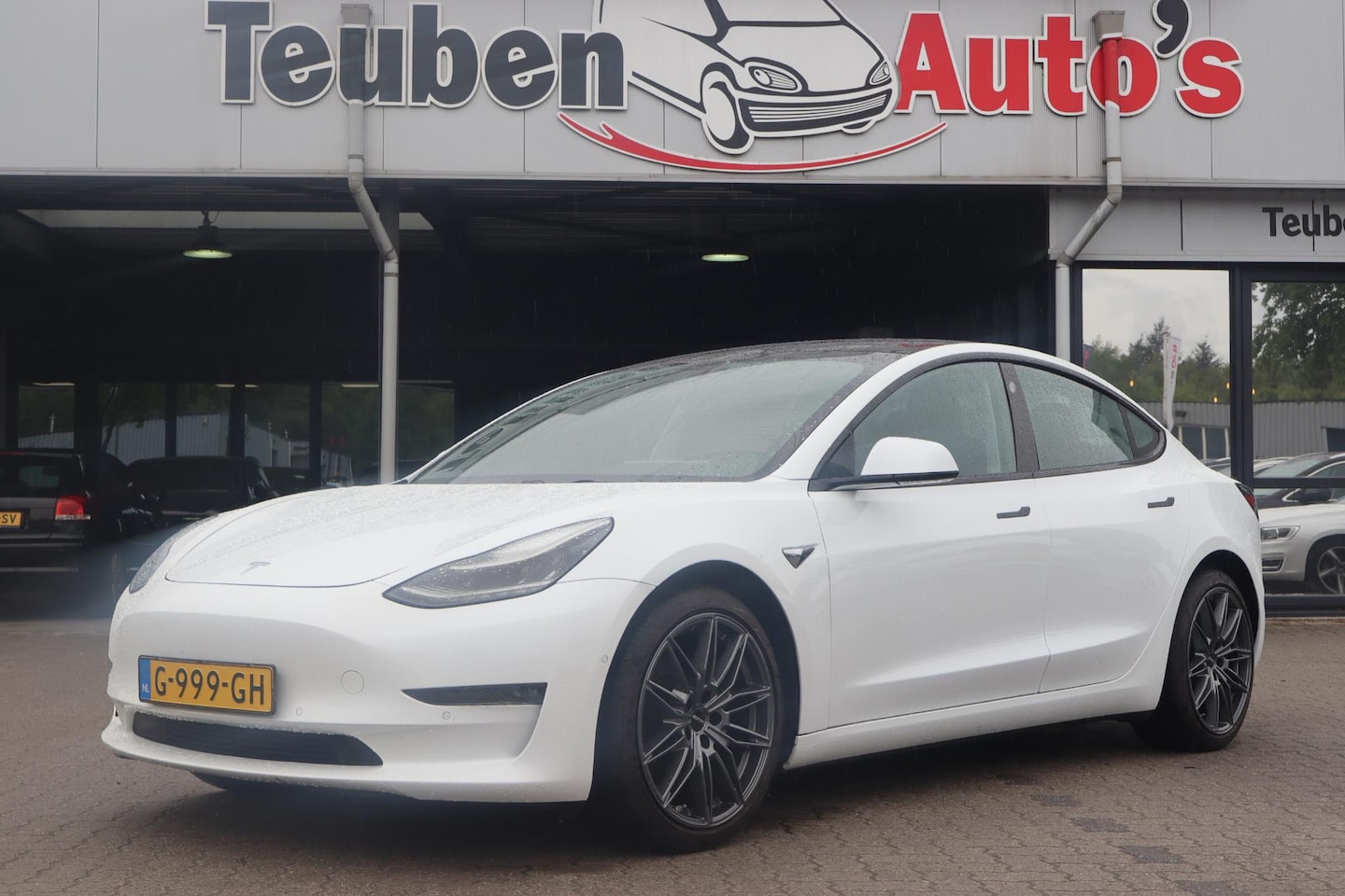 Tesla Model 3 - Long Range RWD Long Range AWD 75 kWh | SOH 87,6% | €15.616,- Excl. BTW | Full Self-Driving Capability - AutoWereld.nl