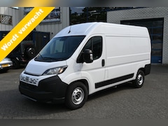Fiat Ducato - 2.2 MultiJet 140 S&S L2H2 3.5t Camera, Airco, Cruise control