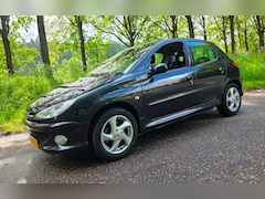 Peugeot 206 - 1.6-16V Griffe - NL Auto - 2e Eigenaar - Leder