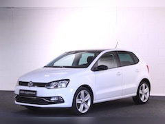 Volkswagen Polo - 1.2 TSI Highline | Trekhaak | Apple CarPlay
