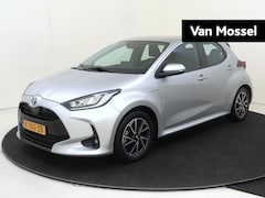 Toyota Yaris - 1.5 Hybrid Dynamic | Navigatie | Lichtmetalen Velgen | Achteruitrijcamera | Climate Contro