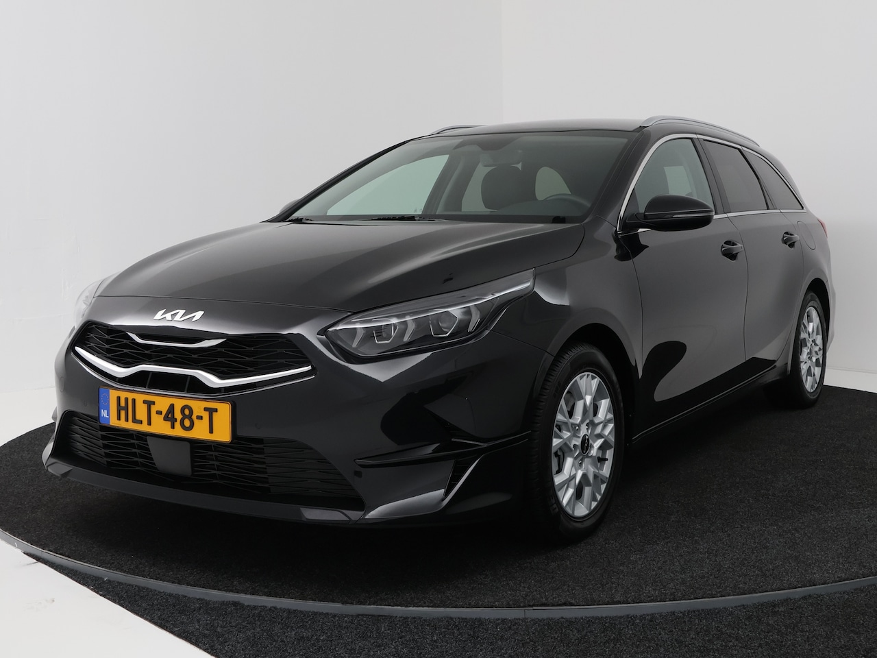 Kia Cee'd Sportswagon - Ceed 1.0 T-GDi DynamicPlusLine | Stuur-/Stoelverwarming | Elektrische Achterklep | Camera - AutoWereld.nl