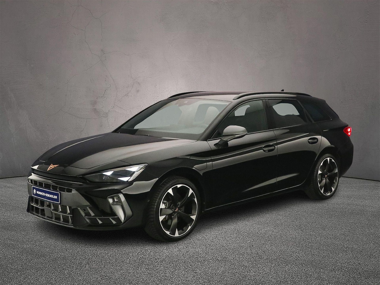 CUPRA Leon Sportstourer - Business 1.5 TSI eHybrid 204pk DSG Automaat Trekhaak, LED matrix koplampen, Adaptive cruis - AutoWereld.nl