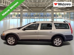 Volvo XC70 - 2.5 T Summum Prachtstaat goed onderhouden met garantie