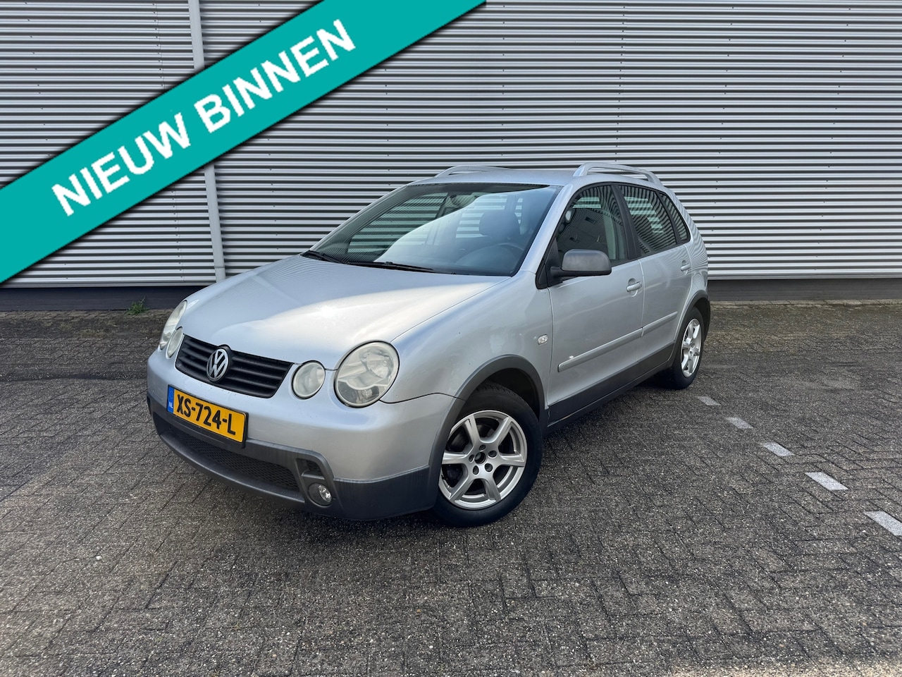 Volkswagen Polo - 1.4-16V FUN/Cross, Lm velgen,Airco,trekhaak,Nieuwe APK - AutoWereld.nl