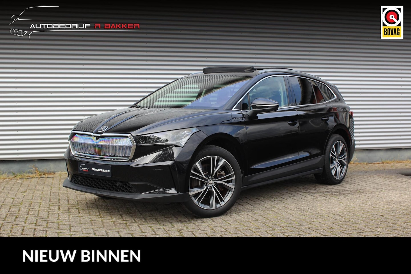 Skoda Enyaq iV - 80 Loft // 97% SoH | Panoramadak | Trekhaak | Crystal Face | 360 Camera | Warmtepomp | Mat - AutoWereld.nl