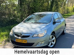 Opel Astra - 1.4 Turbo Edition |120.000KM + Airco + Cruise Nu € 4.975,