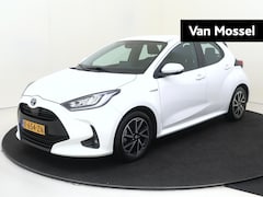 Toyota Yaris - 1.5 Hybrid Dynamic | Navigatie | Lichtmetalen Velgen | Achteruitrijcamera | Climate Contro