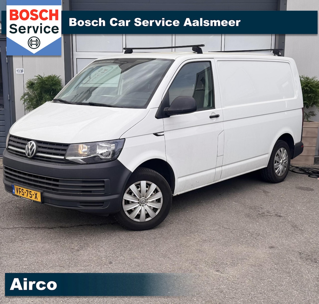 Volkswagen Transporter - 2.0 TDI L1H1 Highline / EURO 6 / AIRCO /NAVI / - AutoWereld.nl