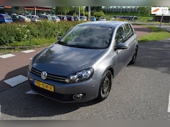 Volkswagen Golf - 1.2 TSI Highline BlueMotion