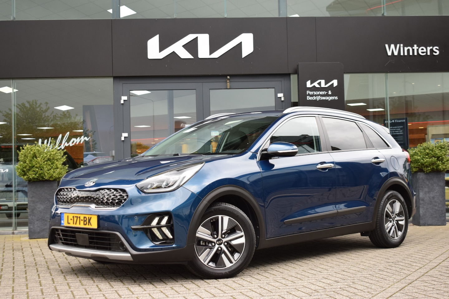 Kia Niro - 1.6 GDi Hybrid DynamicPlusLine | Stoel/Stuurverwarming | Navigatie | Dodehoek Detectie | T - AutoWereld.nl