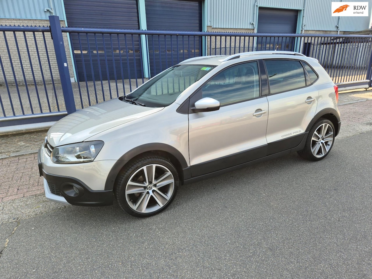 Volkswagen Polo - 1.2 TSI Cross *173.247 KM*AIRCO*17 INCH* - AutoWereld.nl